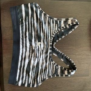 Black and white Nike sports top